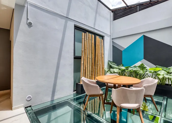 Casa Tokio Aparthotel 4*