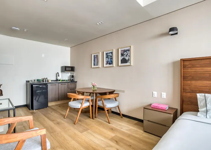 Casa Tokio Aparthotel